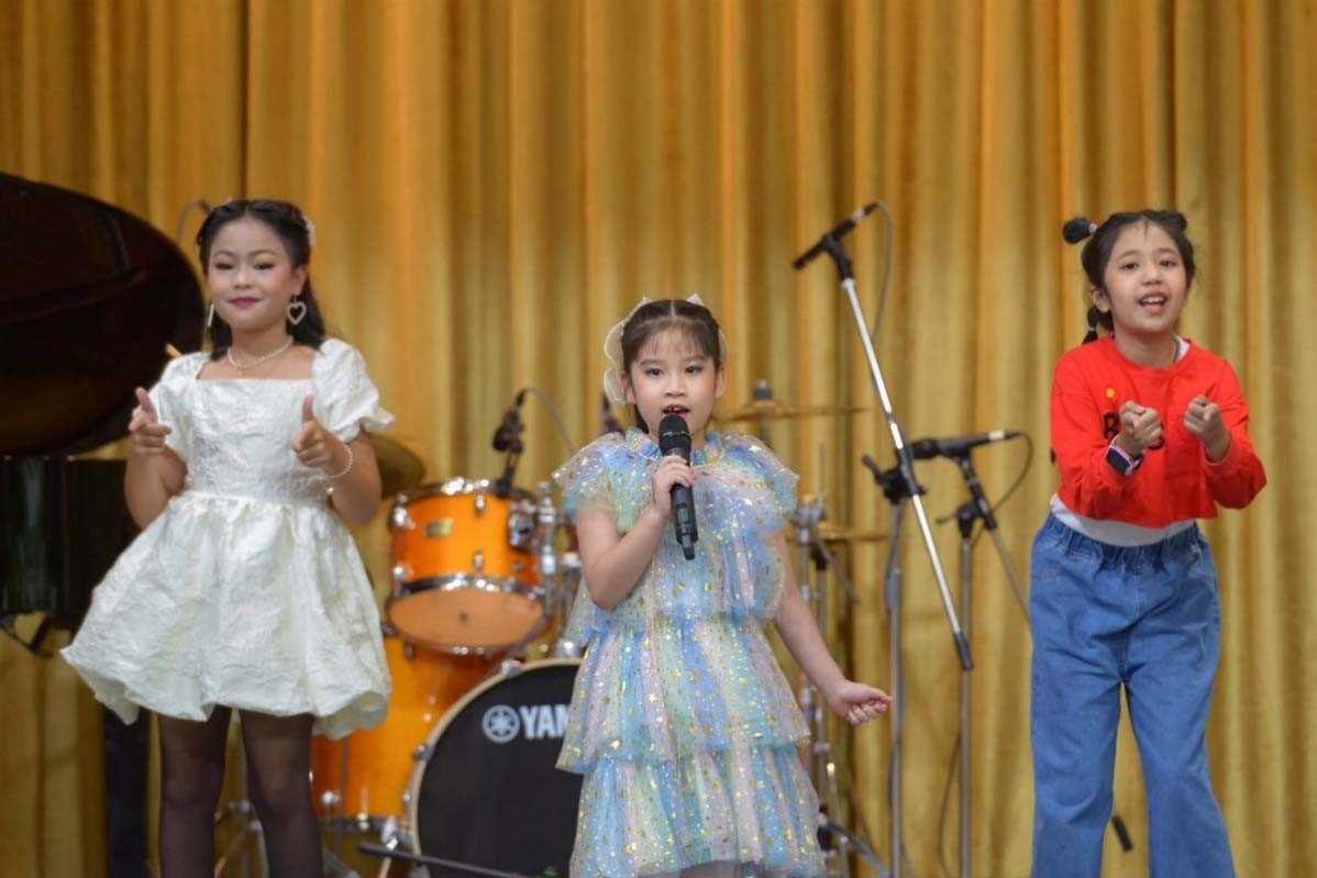 การขับร้องเพลงไทยสากล โดย โรงเรียนดนตรียามาฮ่า ฉะเชิงเทรา